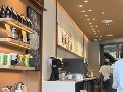 -星巴克臻选(莘庄仲盛店)