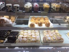 -光明牛奶棚(南泉店)