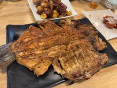 碳烤虹鳟鱼-钰田大院·碳烤虹鳟鱼·怀柔地道农家菜(雁栖湖店)