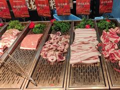 -山焱·炭火自助烤肉(周浦万达店)