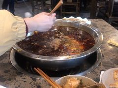 -肖肖酸萝卜鱼火锅(总店)