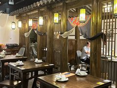 -聚汇三少·龙虾·中餐厅(莫邪路新天地店)