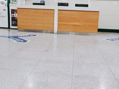 -浙江大学医学院附属口腔医院湖滨（延安）院区