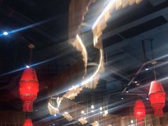 大堂-老滇山寨•云南特色菜•地方菜•民族风情歌舞表演(金碧店)