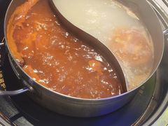 -钢管厂五区小郡肝串串香火锅(人民广场店)