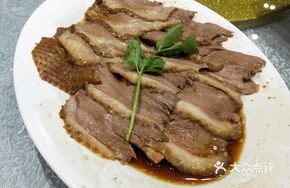 Braised Goose Slice with Tofu