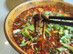 -乐山第一家临江鳝丝(茶坊路店)