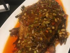 武昌鱼/清江边鱼-亢龙太子酒轩(东湖店)