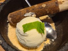 石烧香草冰淇淋-烧肉达人•炭火烧肉(新天地店)