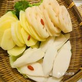 陈艳红成都牛肉老火锅，🔥火锅底料现炒味很好
