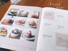 -ROAST coffee & eatery