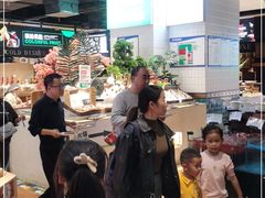 大堂-亚马逊环球美食百汇(新城吾悦广场店)