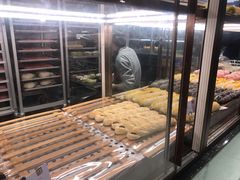 -奈雪的茶(亨特国际广场店)