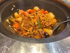 -山河屯铁锅炖·非遗东北菜(南山店)