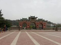 -仁寿山