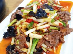 -兔行天下-鸿鹤鲜锅兔(中海国际店)