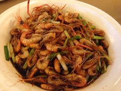 油爆虾-新南华大酒店(长寿店)