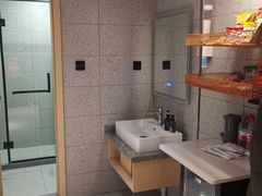 -网鱼电竞酒店(上海闵行七宝古镇店)