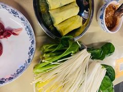 -月圆火锅(宁海东路二店)