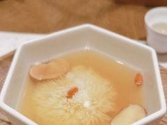 -荷风细雨·中国茶宴(世纪大道店)