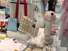 -乐蓬马歇百货公司(Rive Gauche)