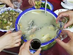 -邱二餐馆