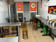 -中山牛肉肥肠粉面馆(军工社区店)