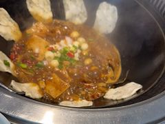 -地锅公社·现炒地锅鸡·地锅鱼·夜宵(罗锦路店)