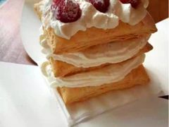草莓奶油拿破仑-治愈系甜品The Soothing Dessert(科海大楼店)