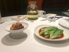 -贝勒爷·酥不腻烤鸭