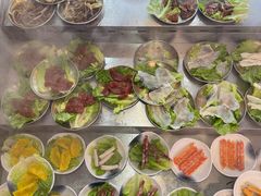 -罗二娘·鲜切牛自助火锅(罗湖东门步行街店)