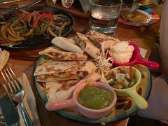 芝士鸡肉馅饼-TEQO·Mexican food & Bar