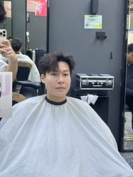 -藤野造型专业烫染接发