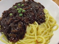 杂酱面-香港饭店0410(弘大店)