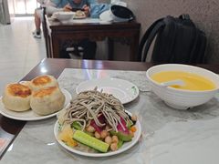 -尹记门钉肉饼(丰台站店)