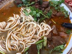 -金杨拉面王小吃面馆·牛三宝面·红烧牛肉粉