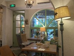 -绿房子方寸咖啡(星海名城店)