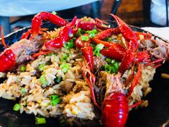 -虾易落味(杭州黄龙万科中心店)