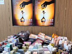 -广州周大福金融中心