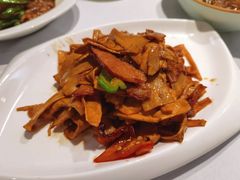 青城山腊肉炒黄庆笋-峨嵋酒家总店(车公庄店)