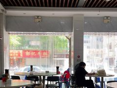 大堂-长平老姿娘夜粥(平东一街店)