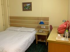 -如家酒店(青岛哈尔滨路万科城双山地铁站店)