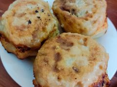 -宝瑞门钉肉饼店
