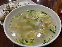 鲜肉小馄饨-东泰祥生煎馆(长宁路店)