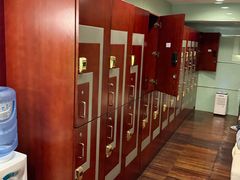 -深圳富苑皇冠假日套房酒店