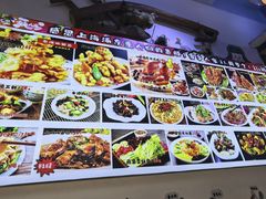 -雪乡人家东北菜·铁锅炖一切(高斯路店)