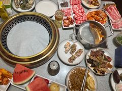 -钱小奴创意自助餐厅·山野黑猪肉畅吃(苏州昆山招商花园城店)