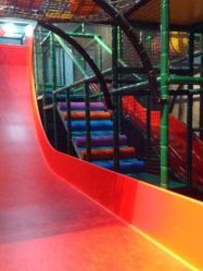 -动力星球家庭亲子游乐中心