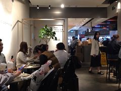 大堂-喜茶(上海正大广场店)