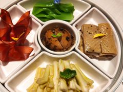 -YUE·6·西式融合餐厅(外滩六号店)